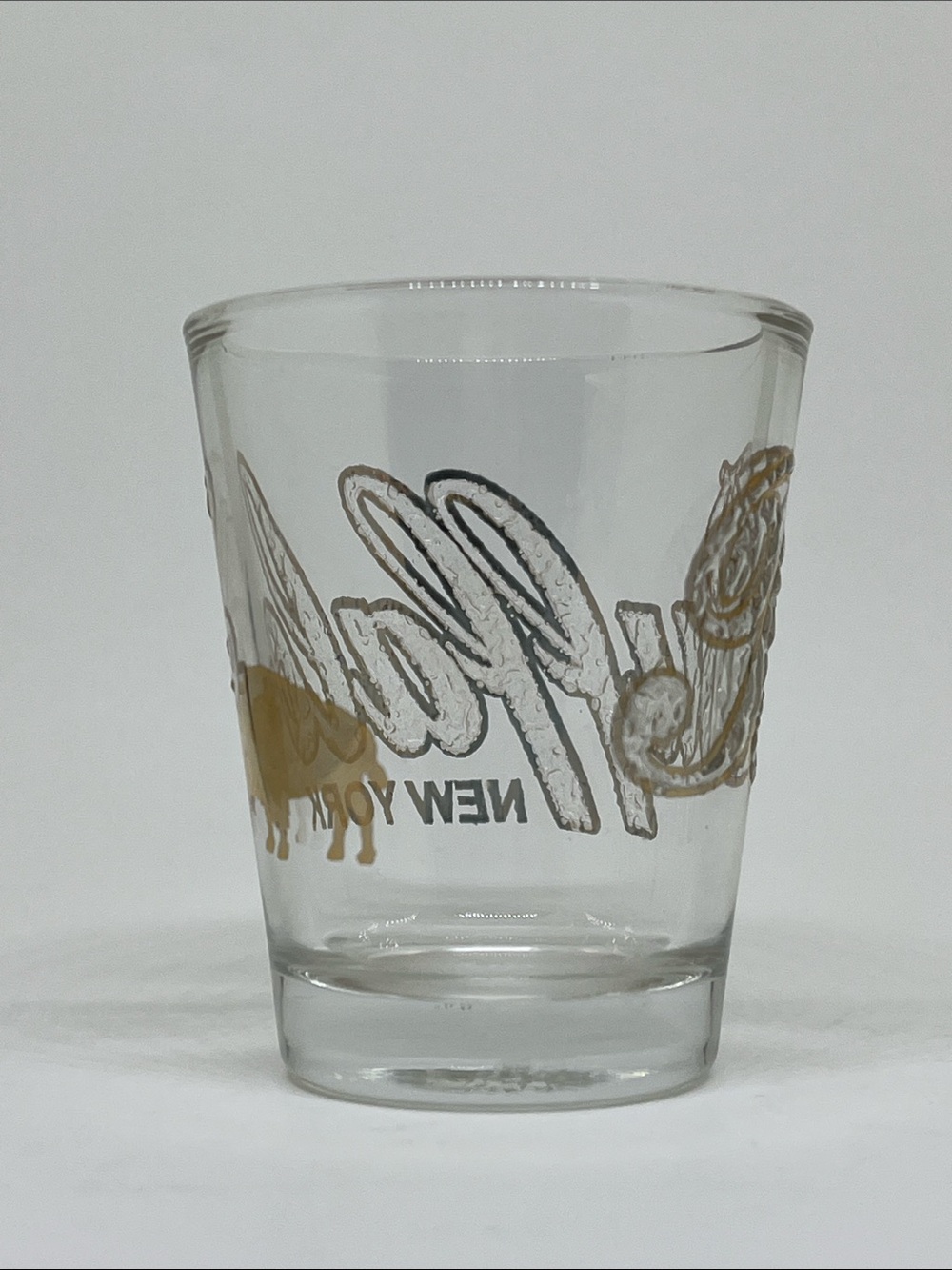 Buffalo Clear Shot Glass with Gold Script "New York" - Picture 5 of 6